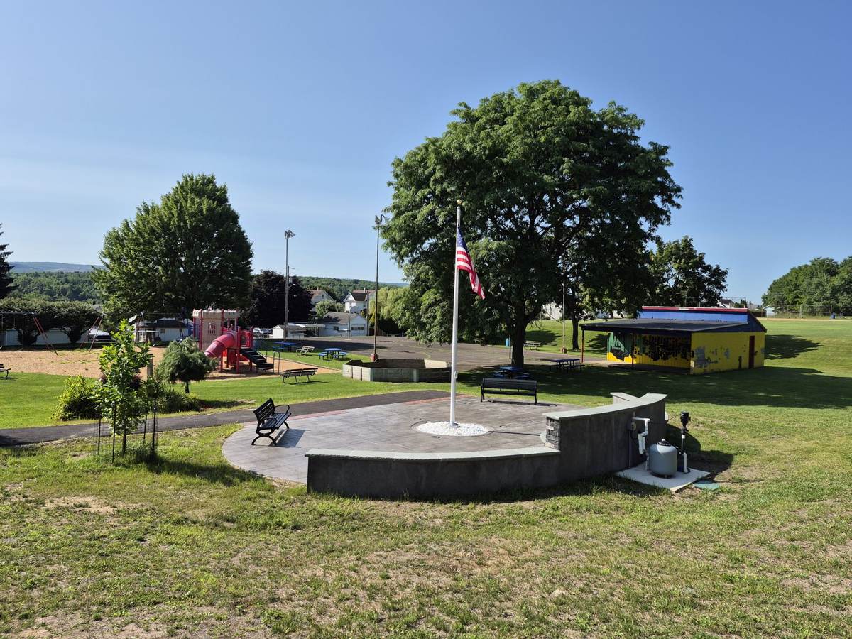 VFW memorial flag plaza, Dickson City